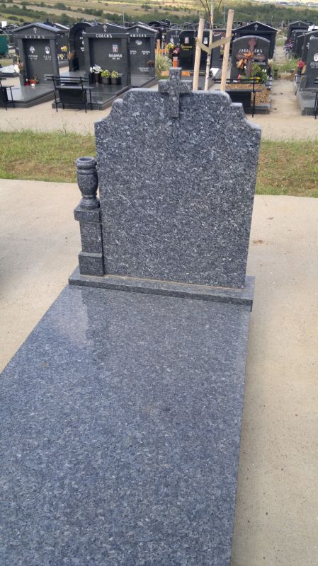 Gravestones model 71